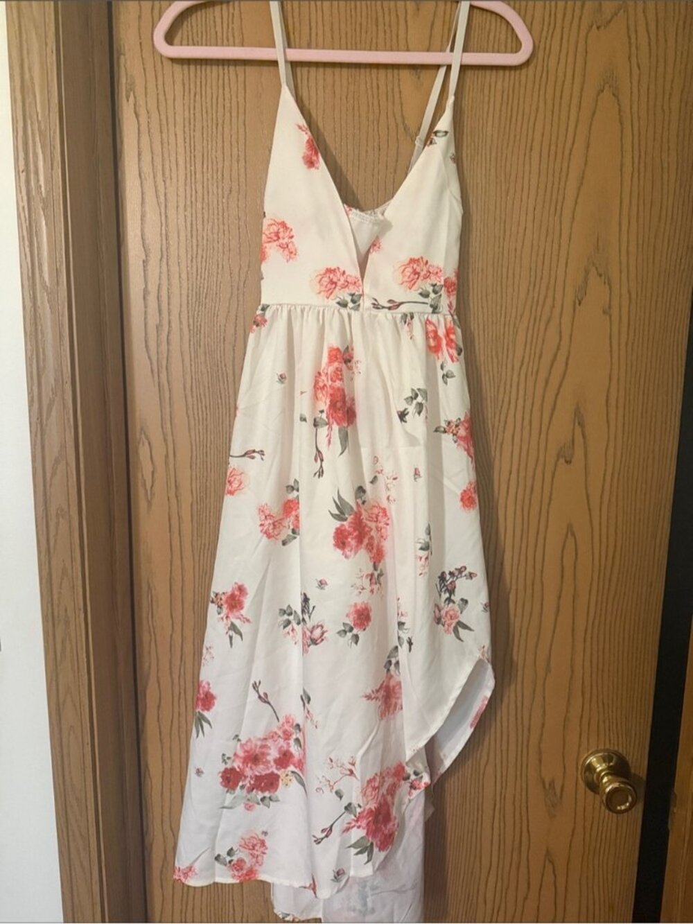 White Floral Maxi Dress‎ with Pink Rose Print